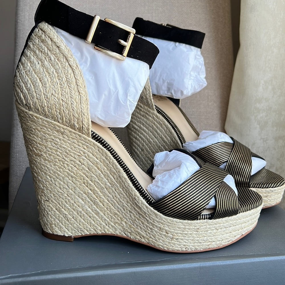 Vince Camuto Maurita Wedge Sandal